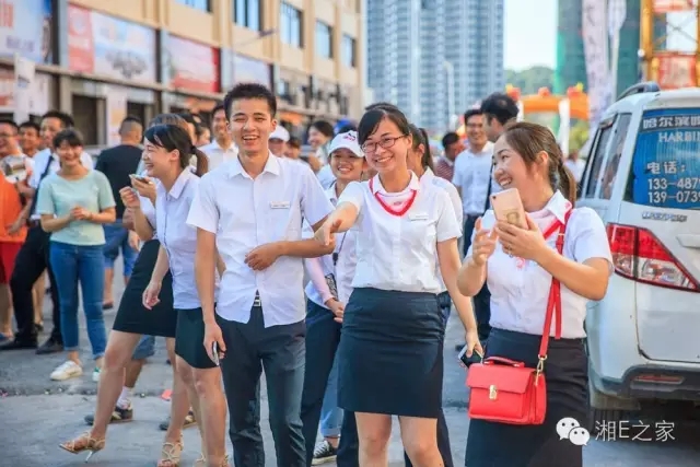 天嬌汽車文化節(jié)-一個可以吃喝玩樂的汽車節(jié)！