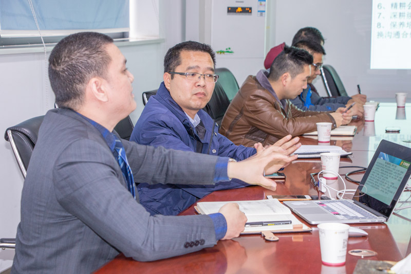 天嬌集團(tuán)2017年售后服務(wù)工作啟動(dòng)會(huì)召開(kāi) 天嬌集團(tuán)2017年售后服務(wù)工作啟動(dòng)會(huì)召開(kāi)