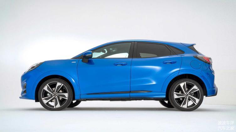 福特發(fā)布PUMA小型SUV官圖，歐式風(fēng)格，造型很有柔和感