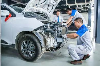 驚天秘聞: 開車去4S店做保養(yǎng)要花多少錢？