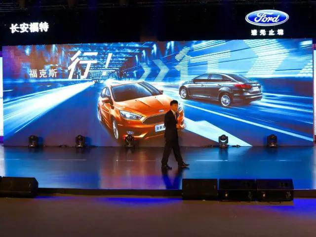 今天就干這個，深扒?？怂?！