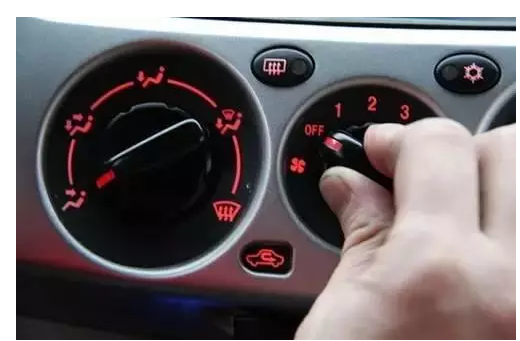 先熄火還是先關(guān)空調(diào)？很多人都不知道，做錯后果很嚴(yán)重！