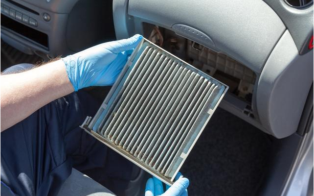 汽車春季保養(yǎng) 定期發(fā)現隱患及時修理