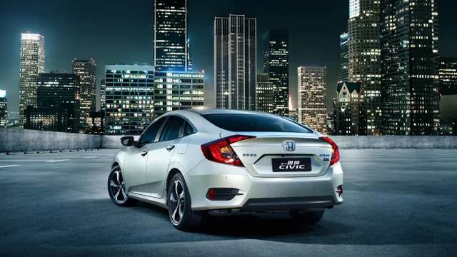 滿世界找思域？還是來看看TA的硬實力吧