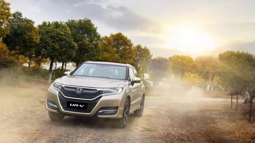 五一玩的有點(diǎn)大 大家一起去happy！