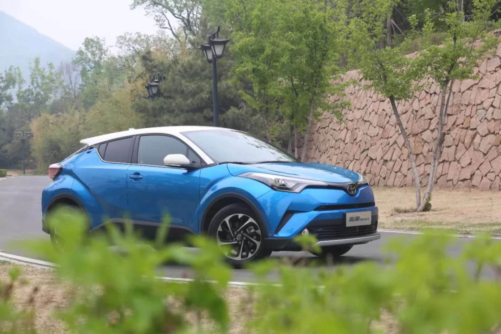 奕' s ME 求解！在車(chē)?yán)锏淖畲笠曇敖嵌仁巧耨R？