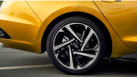 【愛車保養(yǎng)】為什么夏季更容易爆胎？