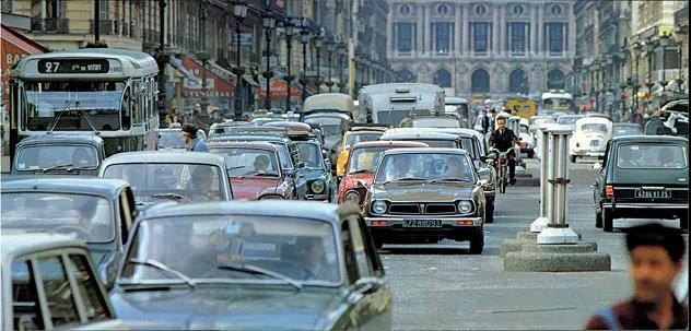 媒體說思域丨越較勁，越成功，CIVIC詮釋何為技術(shù)狂人本色